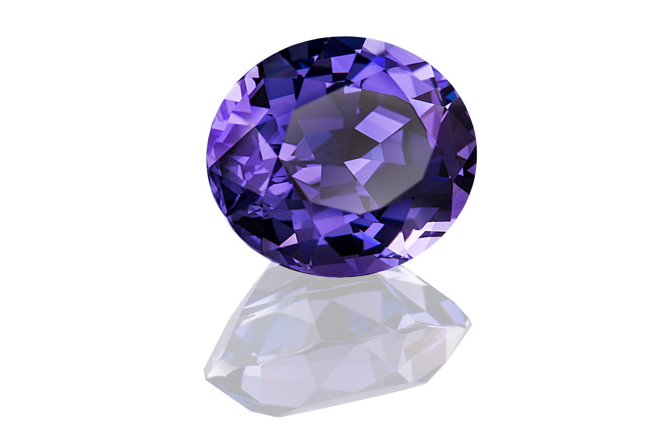 Groh & Ripp - Spinell - violett - colour change - 13,69ct